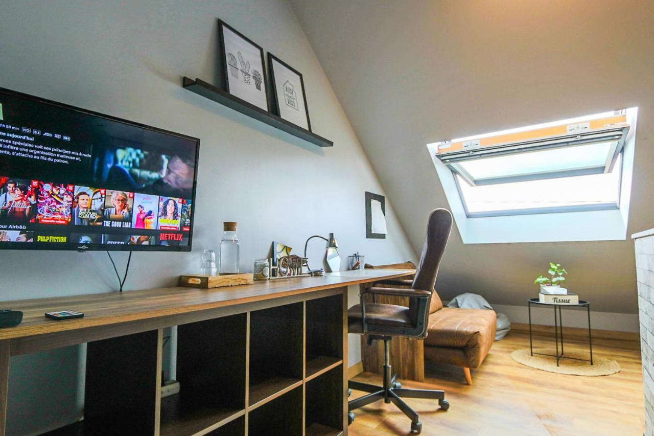 Maisonnette En Duplex Avec Terrasse Breux-Jouy 外观 照片